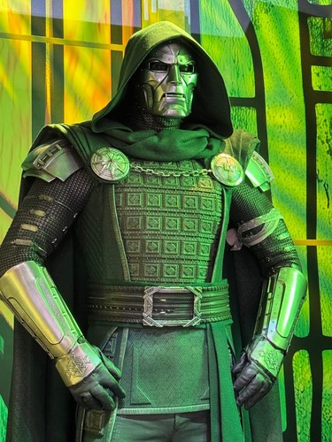 Armatura completa doctor doom - doctor,